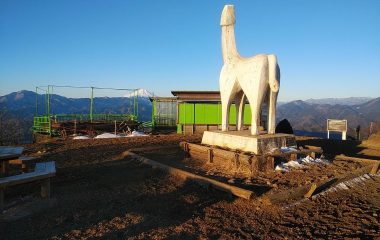ことしは午年、陣馬山へ登ろう！